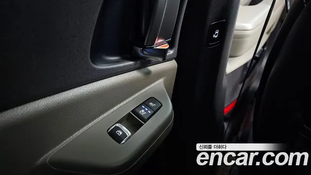 Kia The New Carnival 4th Generation id 2668775 из Кореи 17