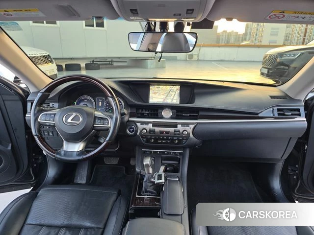 Lexus New ES300h id 4582087 из Кореи 17