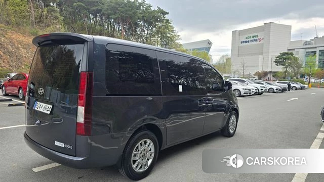 Hyundai Staria id 3914395 из Кореи 17