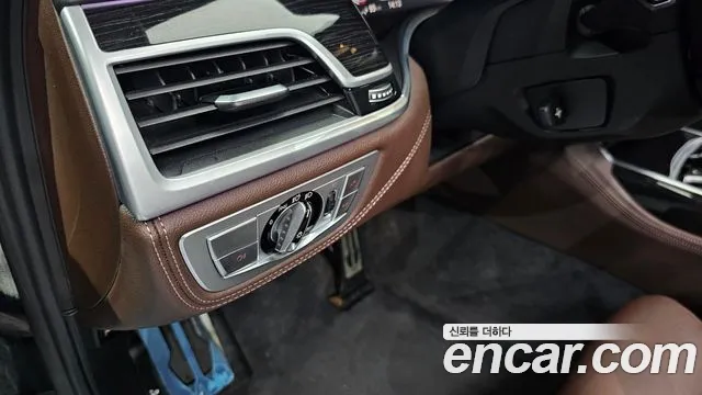 BMW 7 Series (G11) id 2758946 из Кореи 17