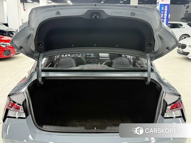 Hyundai Elantra id 4342094 из Китая 19