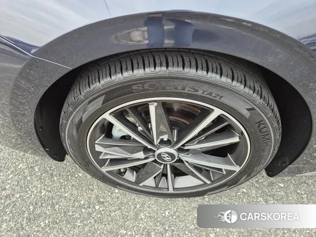 Hyundai The New Grandeur IG id 3044362 из Кореи 13