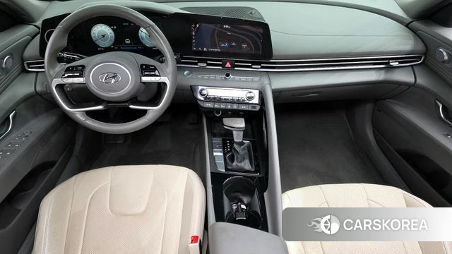 Hyundai Avante Hybrid (CN7) id 3940618 из Кореи 17