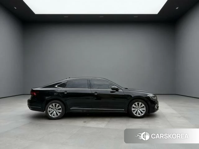 Volkswagen Passat id 4242248 из Китая 11