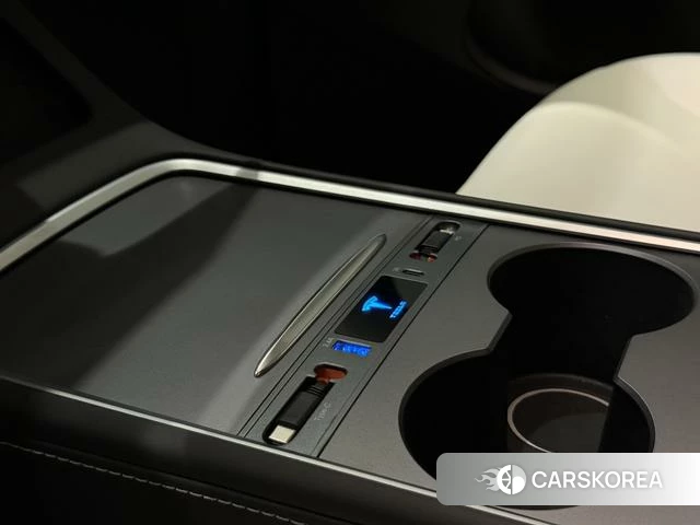 Tesla Model Y id 4253885 из Китая 21