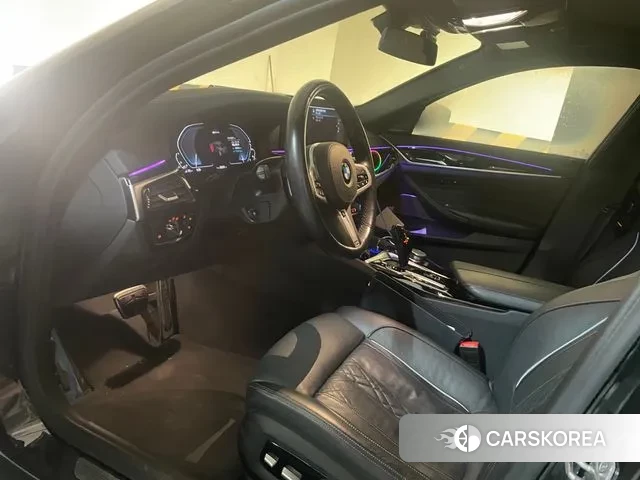 BMW 5 Series (G30) id 3616150 из Кореи 7