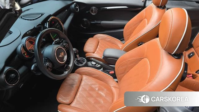 Mini Cooper S Convertible id 3936600 из Кореи 17