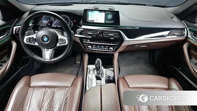 BMW 5 Series (G30) id 4776401 из Кореи 17