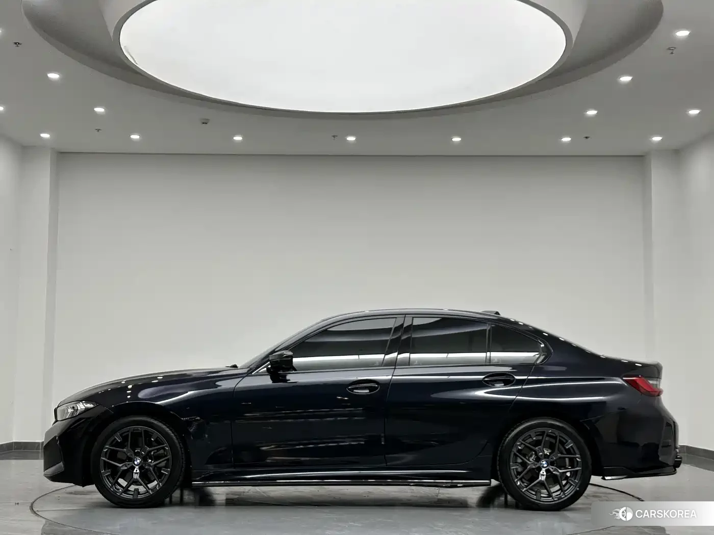 BMW 3 series id 4679519 из Китая 21