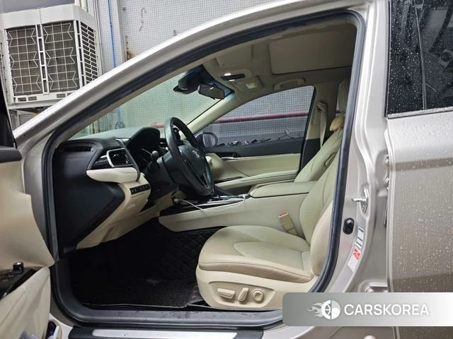 Toyota Camry id 4262432 из Китая 15