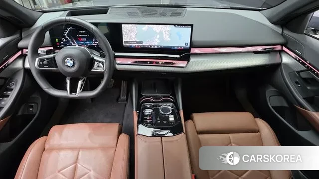 BMW 5 Series (G60) id 3410155 из Кореи 17