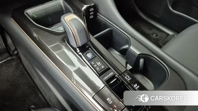 Toyota Crown Crossover id 3447087 из Кореи 15