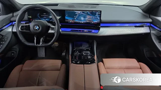 BMW 5 Series (G60) id 3410175 из Кореи 17