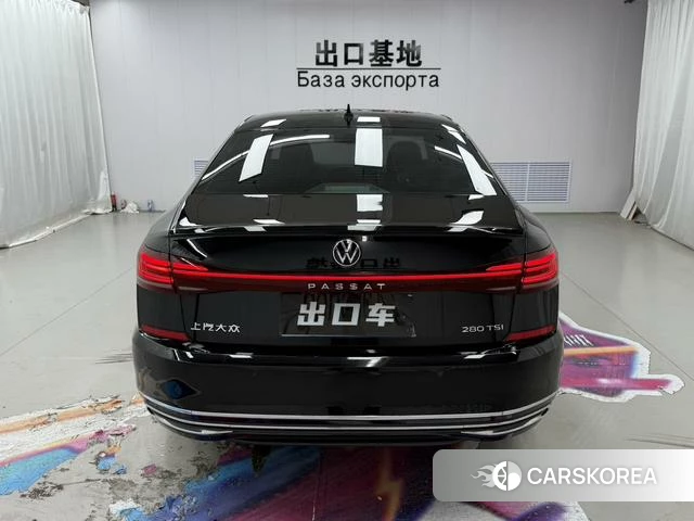 Volkswagen Passat id 4359415 из Китая 7