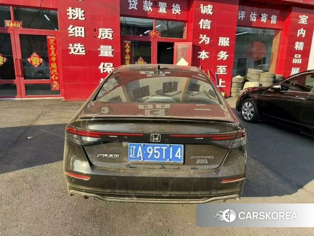 Honda Accord id 4207899 из Китая 7