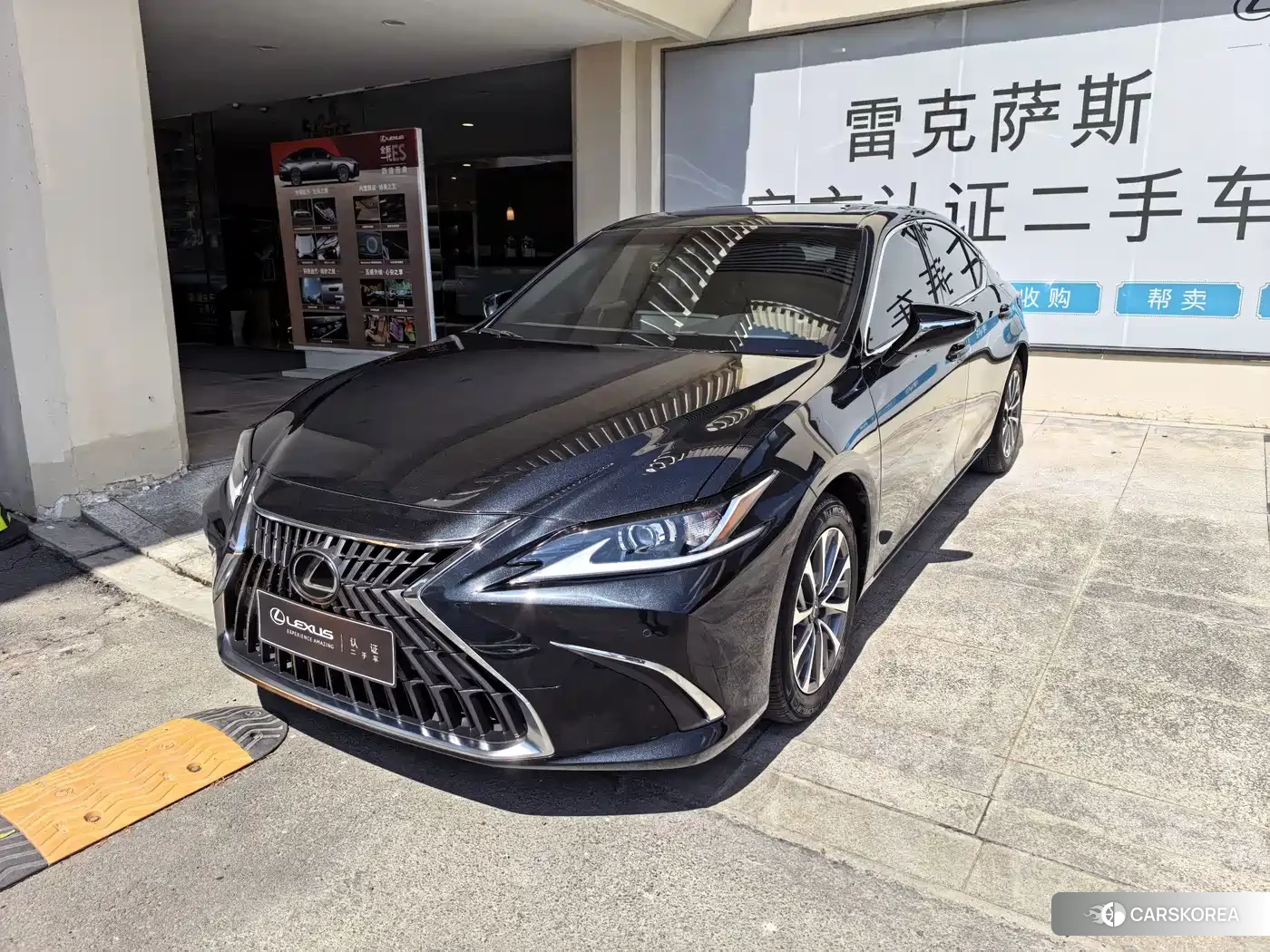 Lexus ES id 4654999 из Китая 9