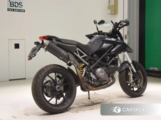 Проданный Ducati HYPERMOTARD 796 2010 из Японии, фото 2
