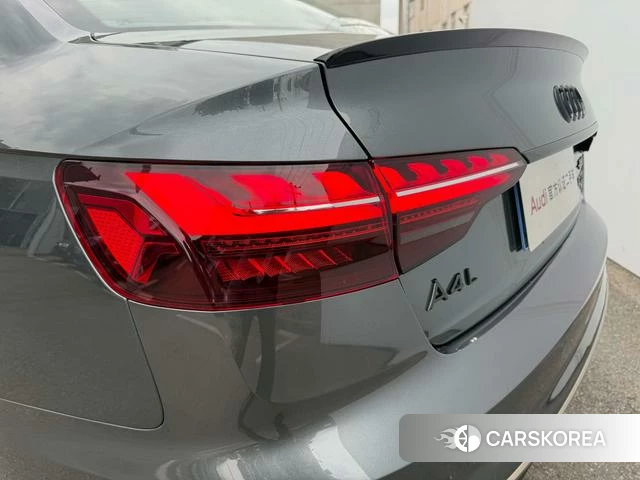 Audi A4L id 4291332 из Китая 14