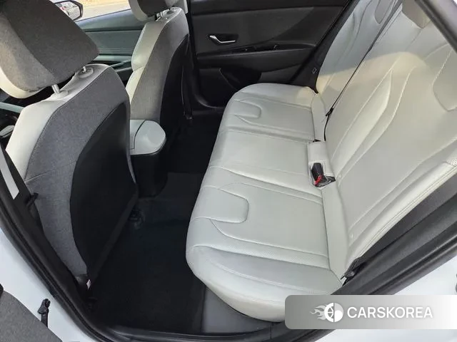 Hyundai Avante (CN7) id 3502096 из Кореи 17