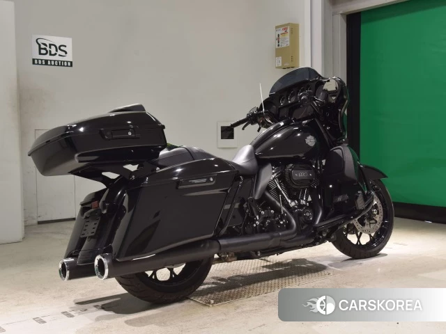Проданный Harley-Davidson Street Glide FLHXS1870 2023 из Японии, фото 4