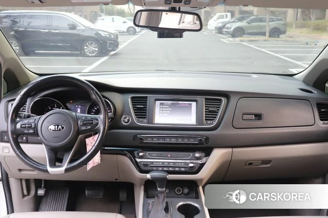 Kia The New Carnival id 3853342 из Кореи 17