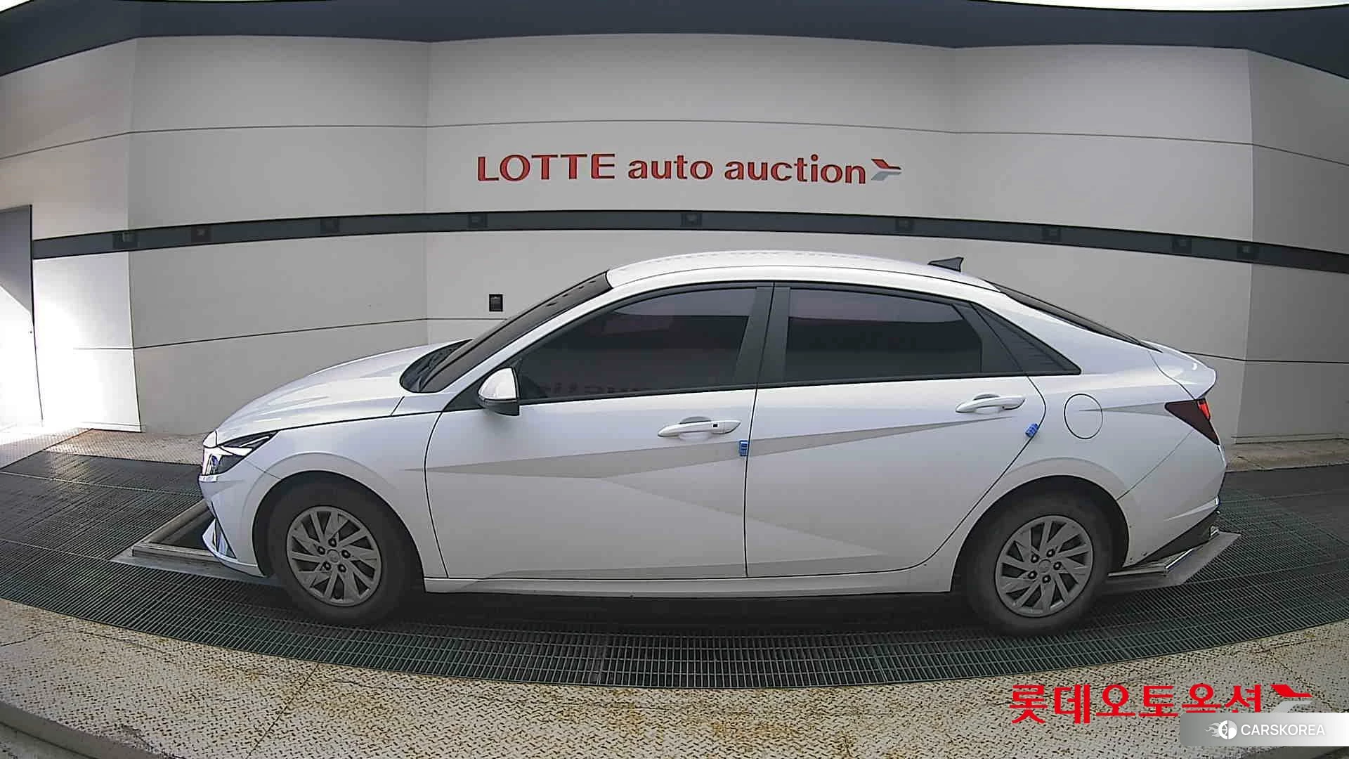 Hyundai Avante id 4902385 из Кореи 35
