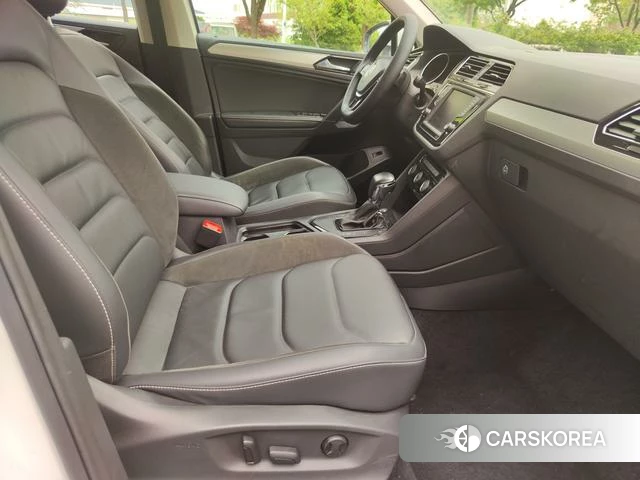 Volkswagen Tiguan L id 4240751 из Китая 8