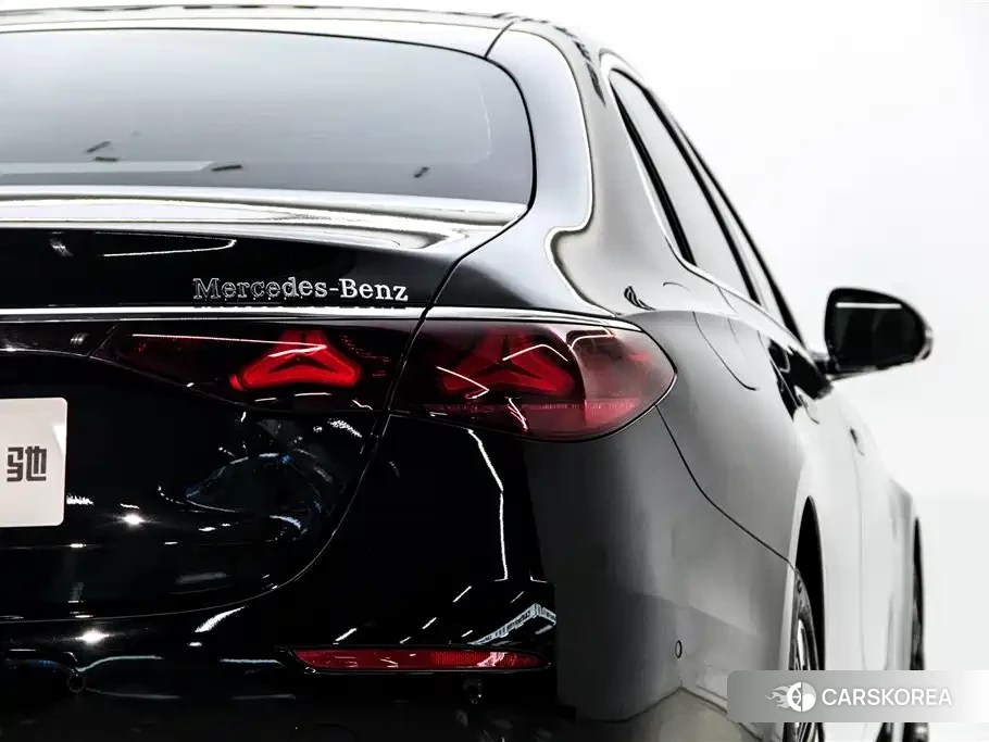 Mercedes-Benz E-Class id 4548131 из Китая 30