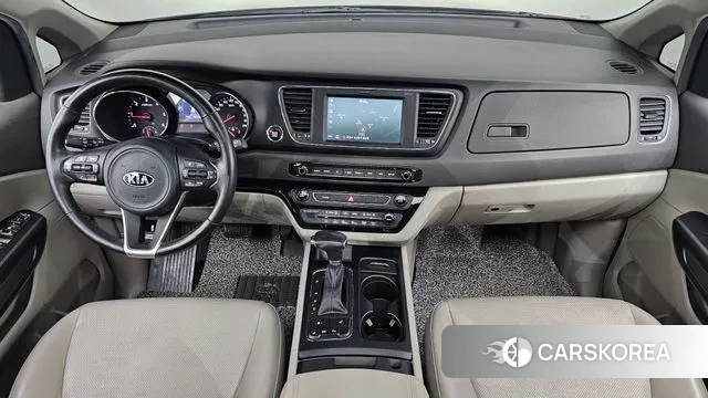 Kia All New Carnival id 2991372 из Кореи 16