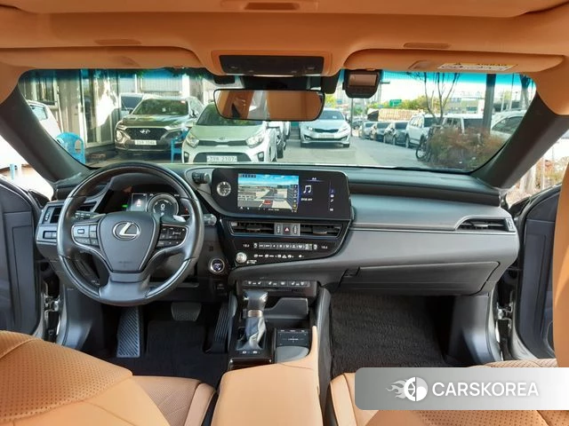 Lexus ES300h 7th generation id 3923515 из Кореи 17