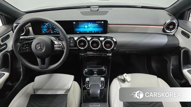 Mercedes-Benz A-Class W177 id 4397351 из Кореи 17
