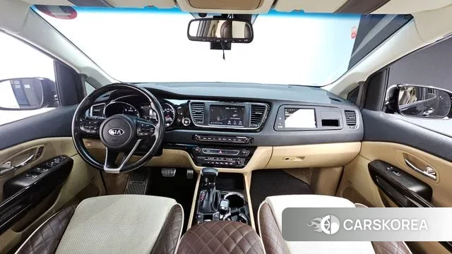 Kia The New Carnival id 3374984 из Кореи 17