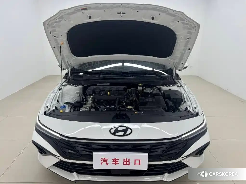 Hyundai Elantra id 4570626 из Китая 11