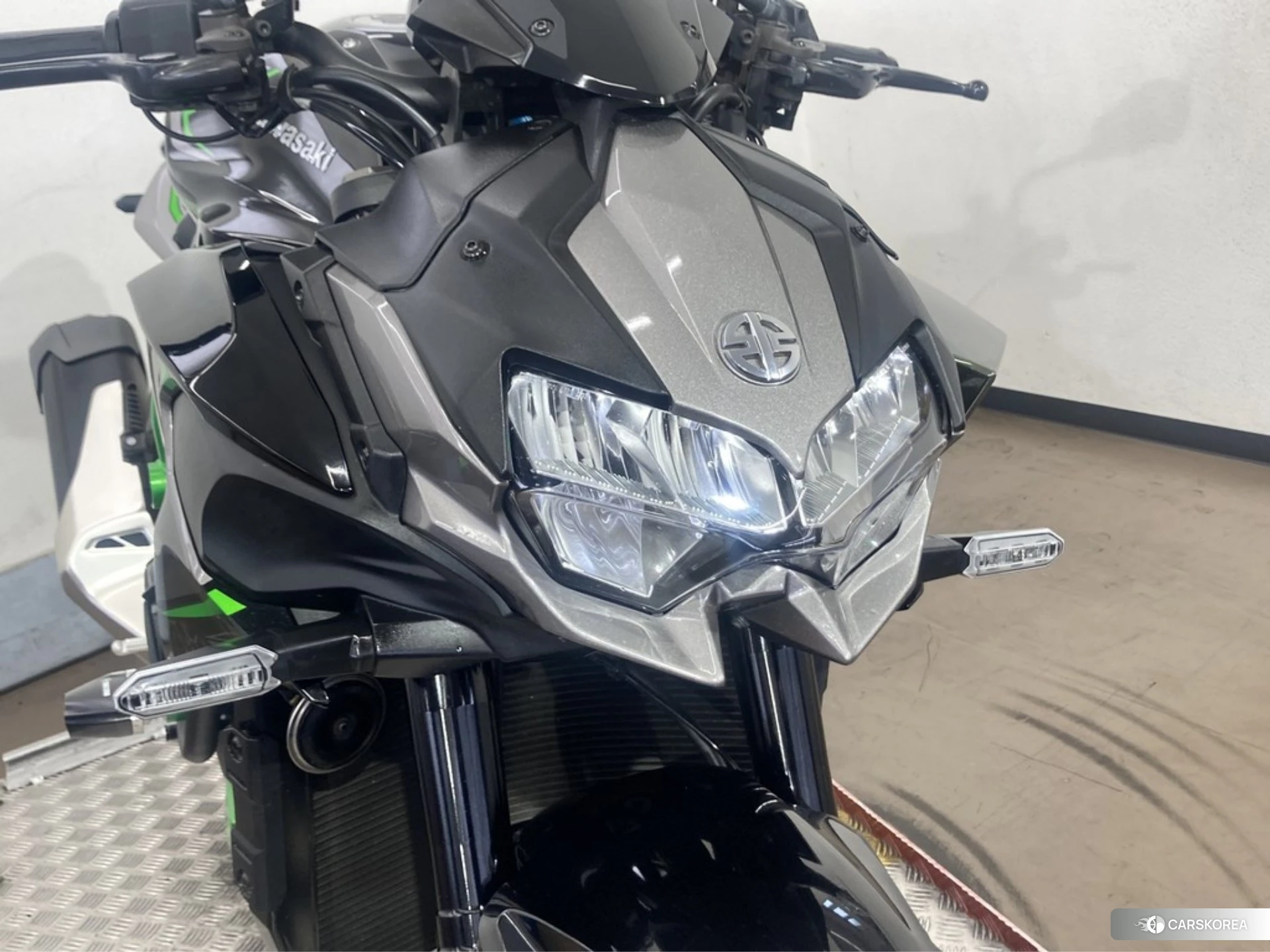 Kawasaki Z H2 id 4192823 из Японии 28