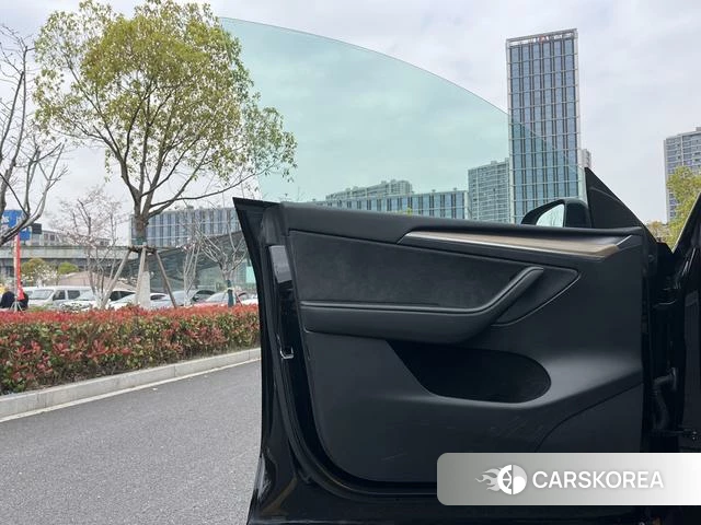 Tesla Model Y id 4236613 из Китая 20