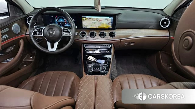 Mercedes-Benz E-Class W213 id 4250831 из Кореи 31