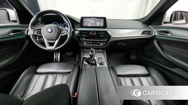 BMW 5 Series (G30) id 4448314 из Кореи 17