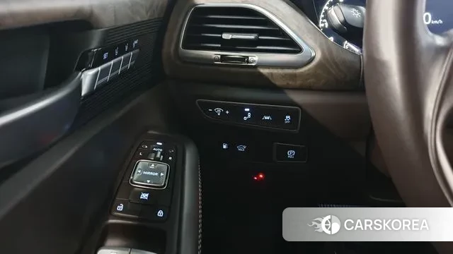 Genesis G90 id 3407695 из Кореи 16