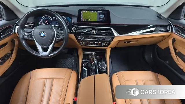 BMW 5 Series (G30) id 3748165 из Кореи 17