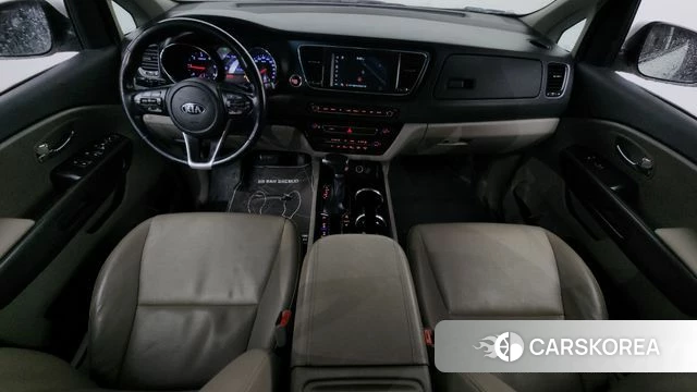 Kia The New Carnival id 4351048 из Кореи 17