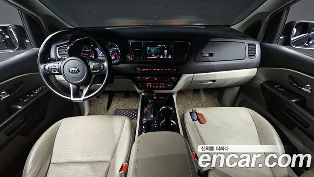 Kia The New Carnival id 2711562 из Кореи 17