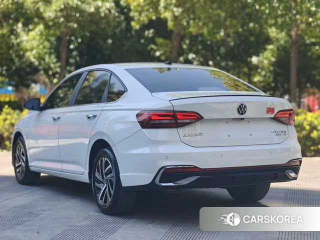 Volkswagen Lavida id 3856288 из Китая 14