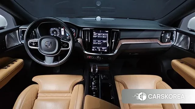 Volvo V60 Cross-Country 2nd Generation id 3013016 из Кореи 17