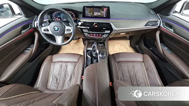 BMW 5 Series (G30) id 3499265 из Кореи 17