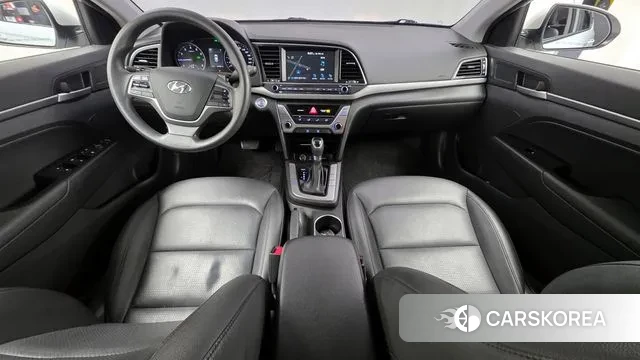 Hyundai Avante AD id 3779201 из Кореи 17