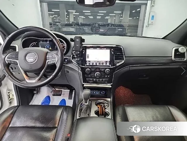 Jeep Grand Cherokee id 3324783 из Кореи 17