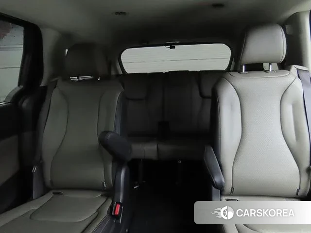 Kia The New Carnival 4th Generation id 3512177 из Кореи 17