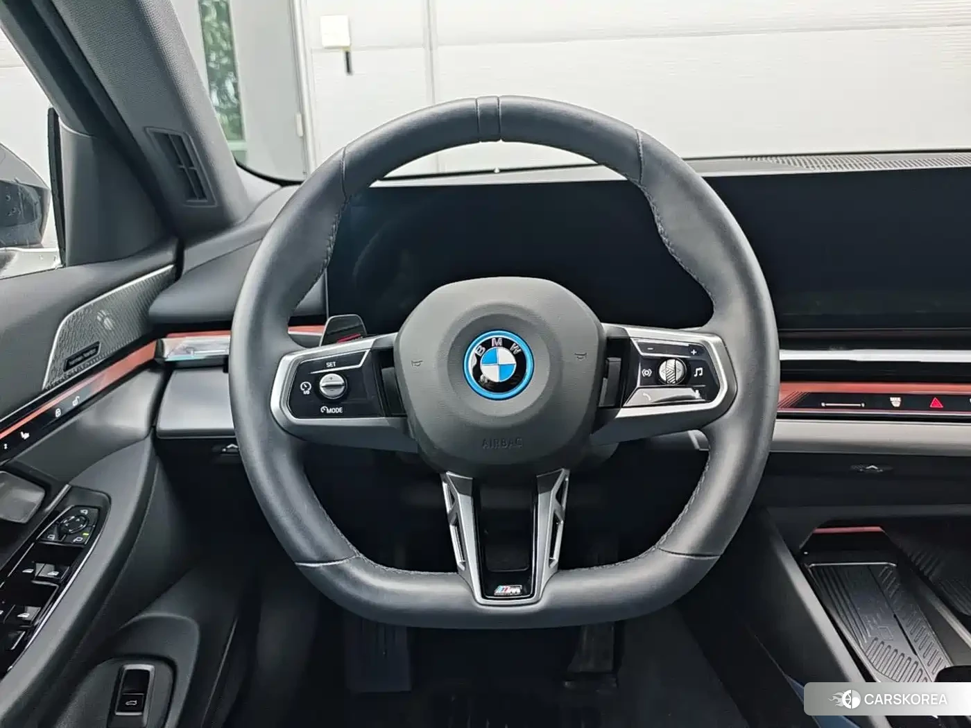 BMW i5 id 4589532 из Китая 11