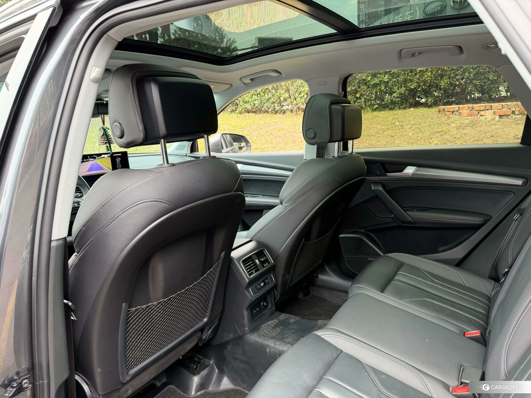 Audi Q5L id 4455732 из Китая 10