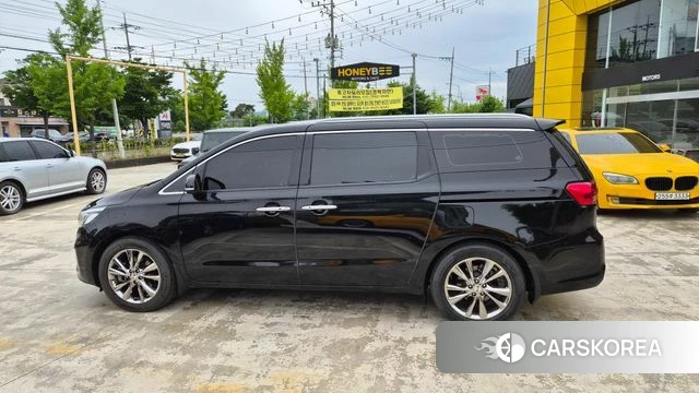 Kia The New Carnival id 4637821 из Кореи 16
